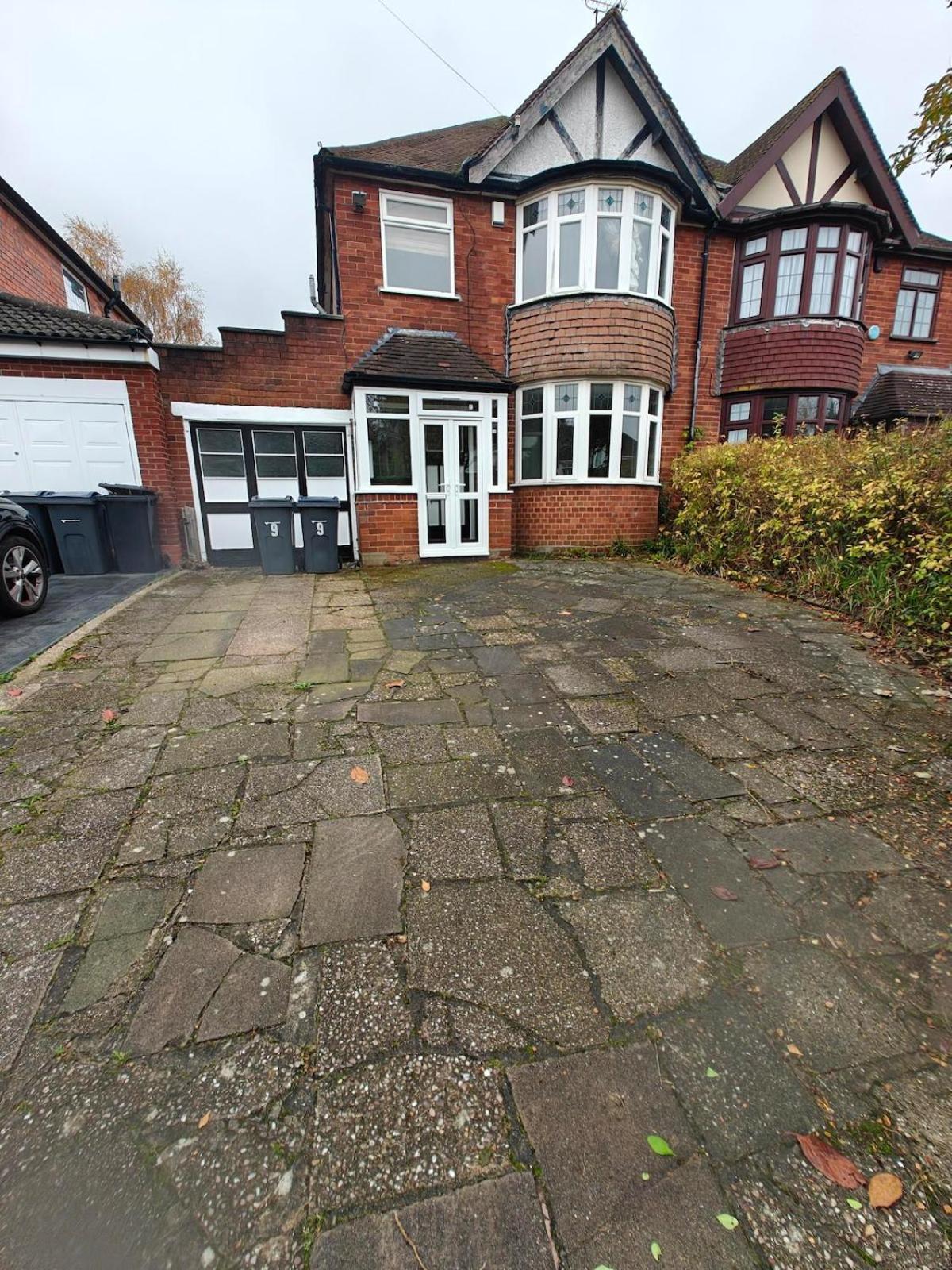 New Moseley 4 Bedrooms, Sleeps 9 Solihull Parking Contractors-nr Hs2-nec-m42-m6 - Inquire To Book Arz